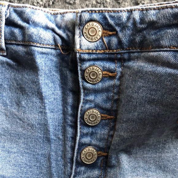 Cat & Jack Light Blue Girls Jeans with Colorful Embroidery - Picture 6 of 8